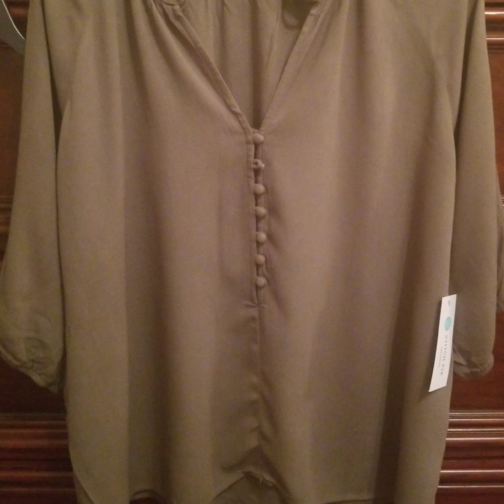 Blouse - Picture 5 of 5